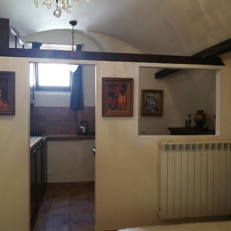 Legacy Bed & Breakfast Sulmona Bagian luar foto